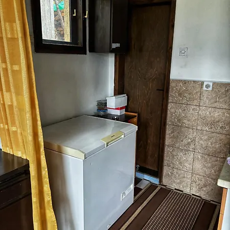 Apartment Vikendica Mrki Vuk Amajic